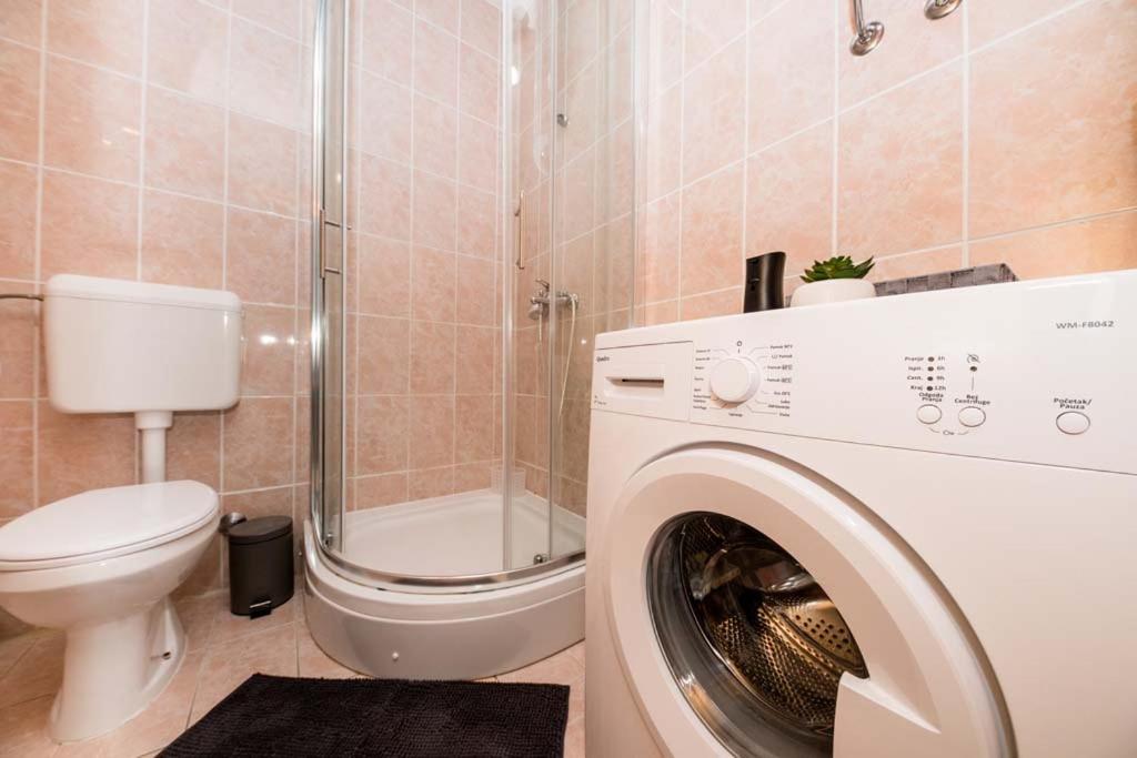 Apartmani Luka Banjol Extérieur photo