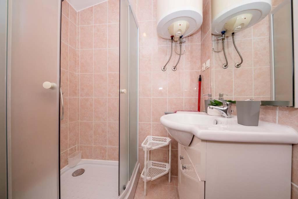 Apartmani Luka Banjol Extérieur photo