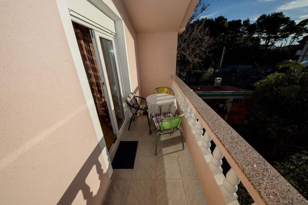 Apartmani Luka Banjol Extérieur photo